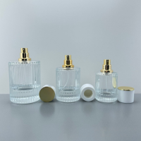 50 ml Perfume bottle - B096