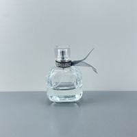30 ml Perfume bottle - B147