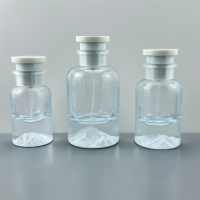 30 ml Perfume bottle - B104