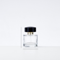 100 ml Perfume bottle - B129