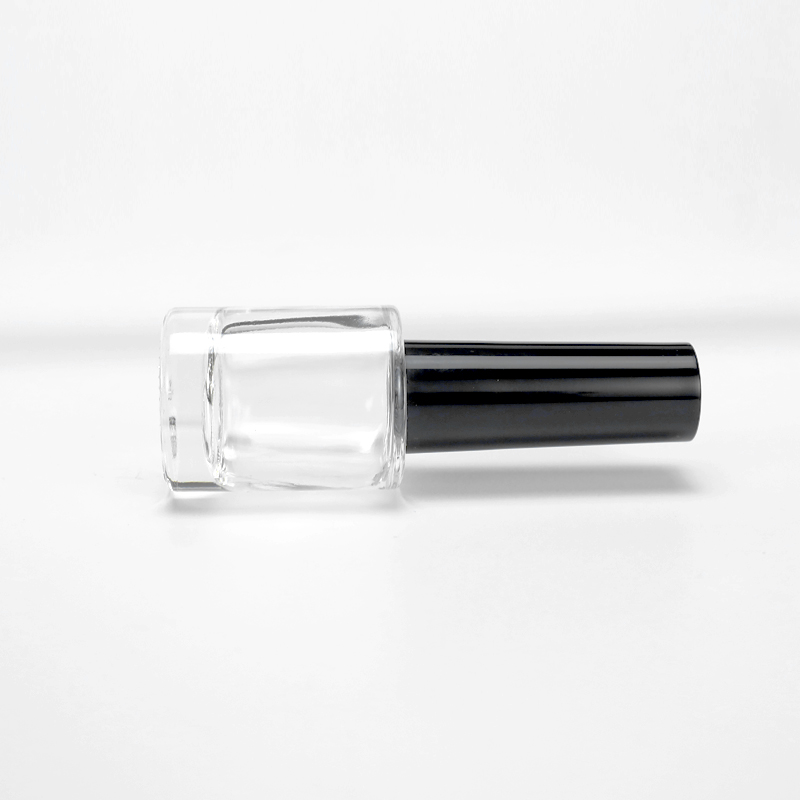 8 ml Nail polish bottle