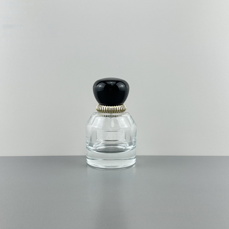 100 ml Perfume bottle - B319
